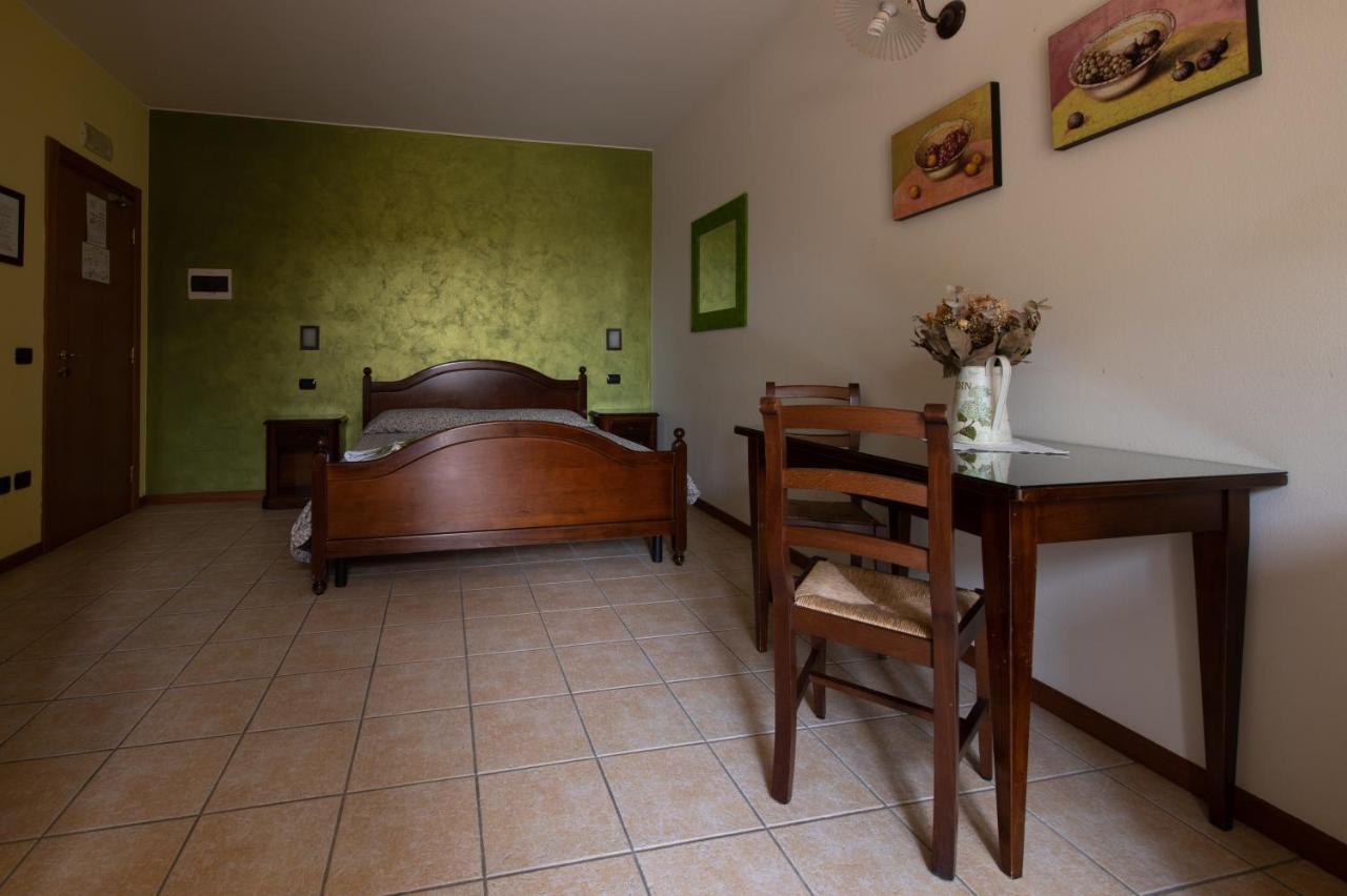 Agriturismo Ca' Del Gal Valeggio sul Mincio Eksteriør billede