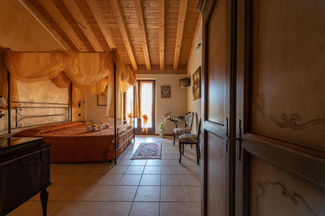 Agriturismo Ca' Del Gal Valeggio sul Mincio Eksteriør billede