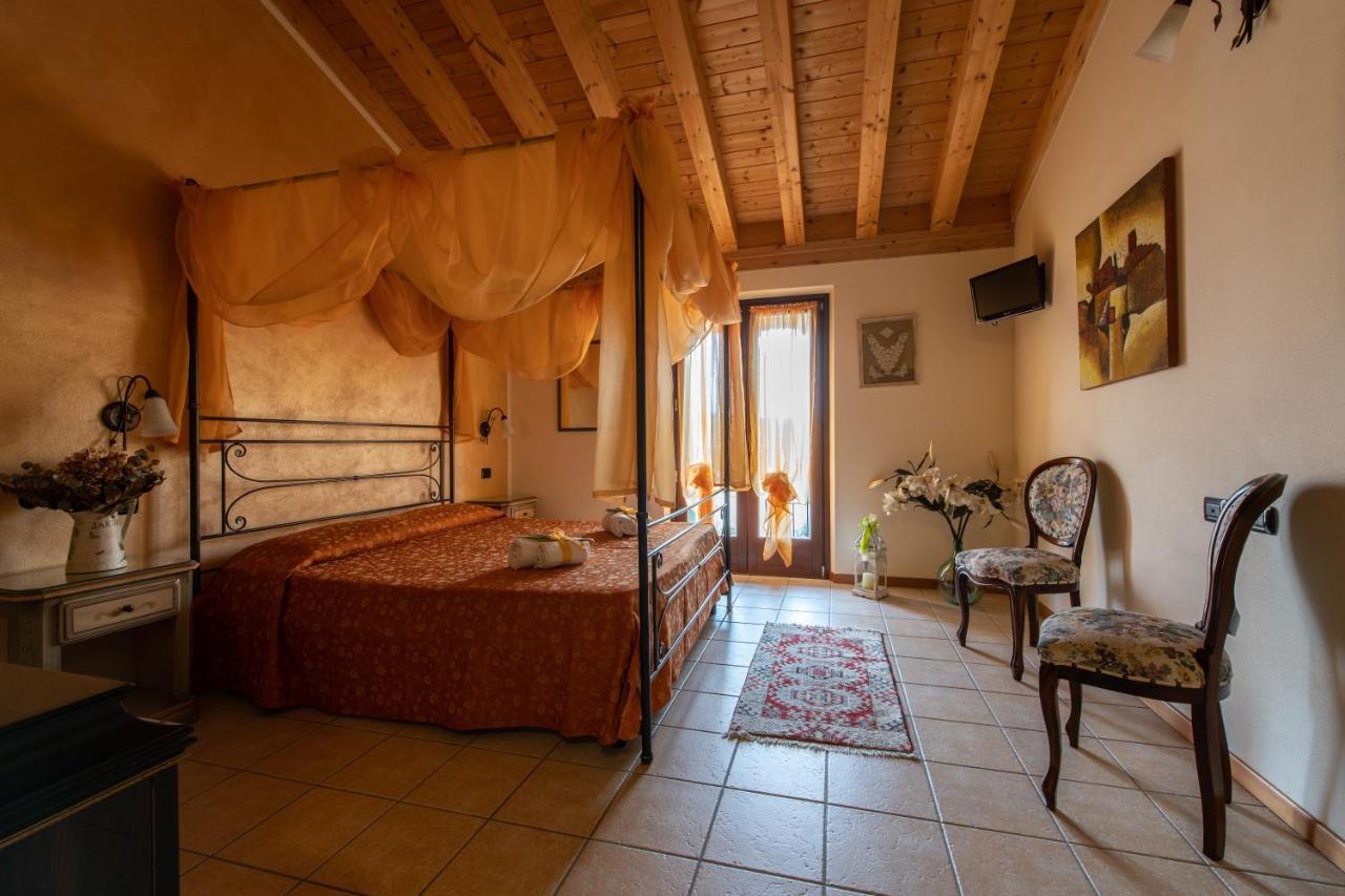 Agriturismo Ca' Del Gal Valeggio sul Mincio Eksteriør billede